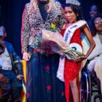 The winner of the AFrika Tikkun's pageant—the Queen—Nomthandazo Buthelezi with Lana Roy
