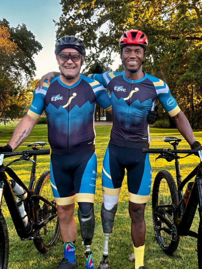 "What's your Epic?" cyclists team members